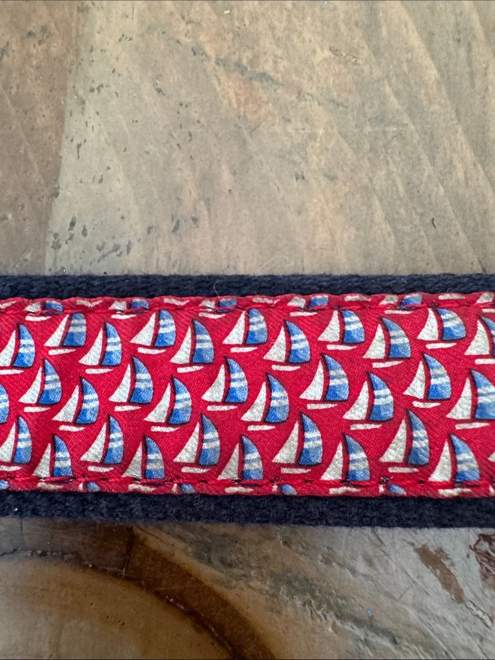 Vineyard Vines Kids Navy & Red sailboat Pattern Belt